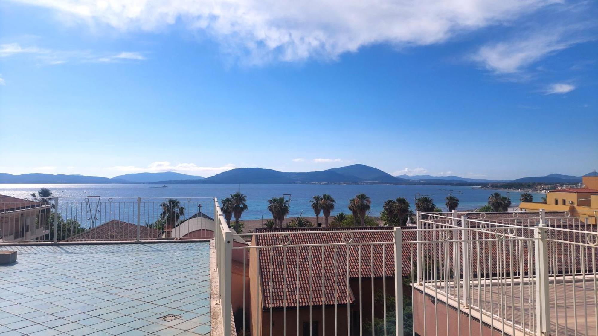 Lovealghero Stanze In Attico Vista Mare מראה חיצוני תמונה