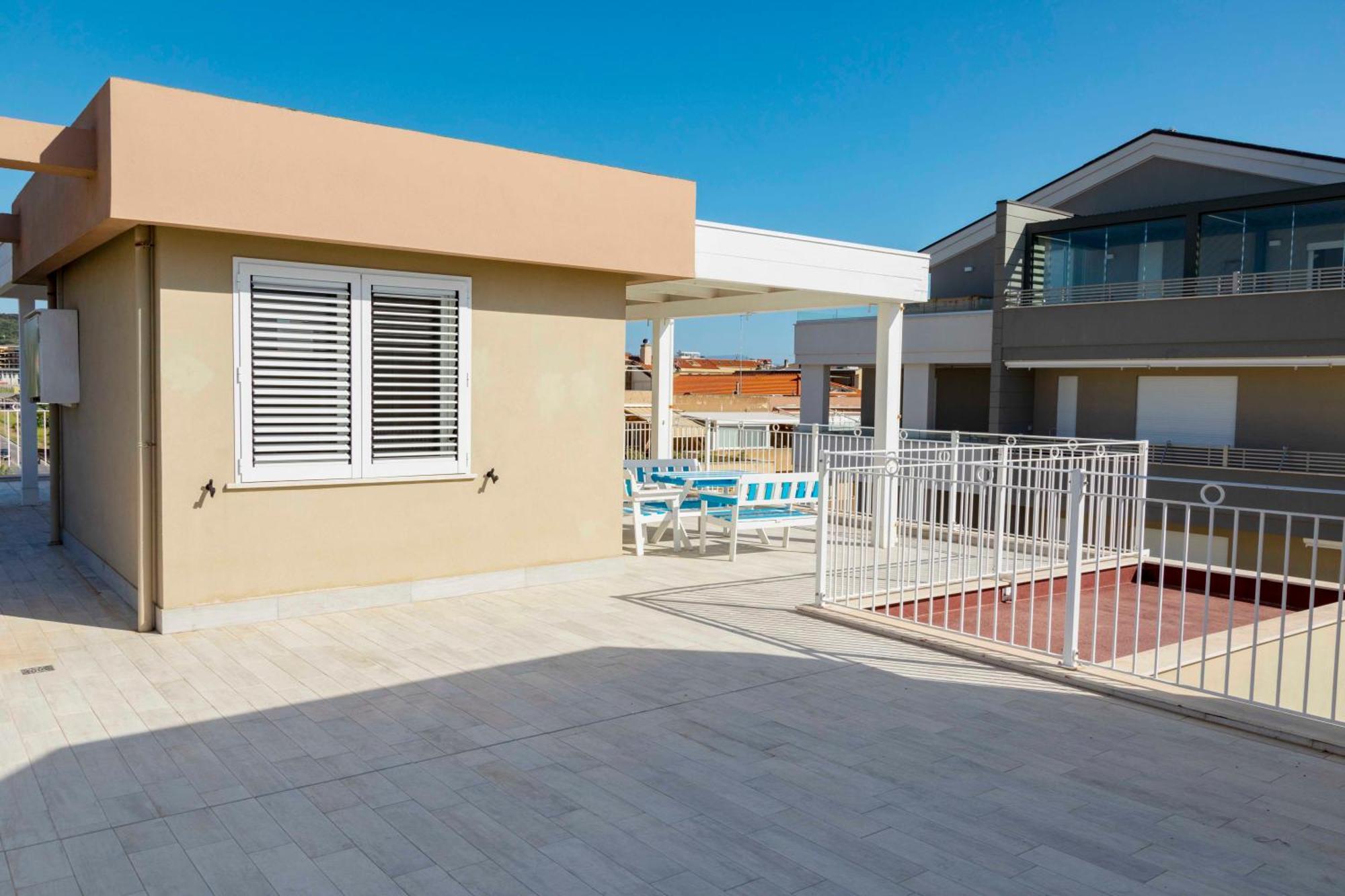 Lovealghero Stanze In Attico Vista Mare מראה חיצוני תמונה